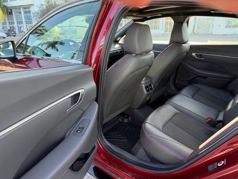 Used 2023 Hyundai Sonata SEL Plus image 14