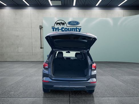 Used 2022 Chevrolet Equinox Premier w/ LPO, Floor Liner Package image 34