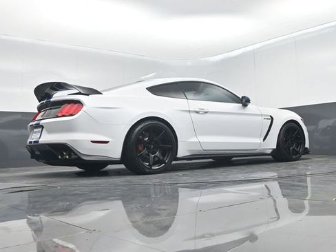 Used 2017 Ford Mustang Shelby GT350R w/ GT350R Equipment Group 920A RWD image 55