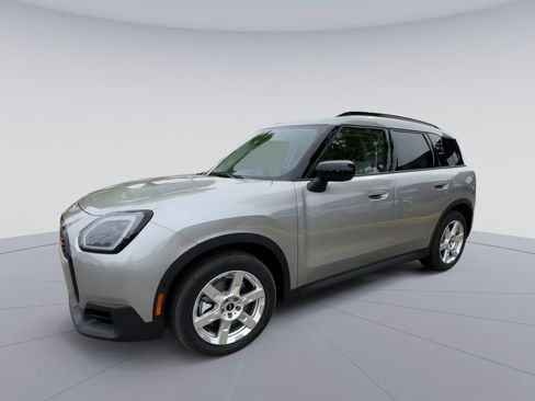 Certified 2025 MINI Cooper Countryman S AWD/4WD image 5