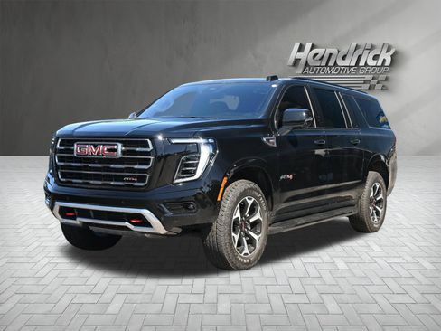Used 2026 GMC Yukon XL AT4 image 7