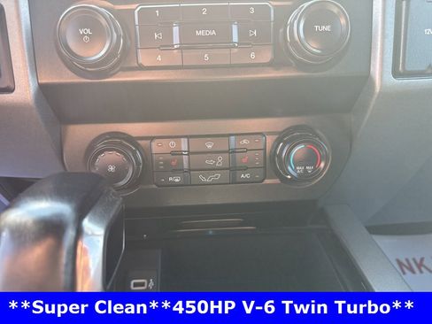 Used 2019 Ford F150 Raptor w/ Equipment Group 801A Mid image 29