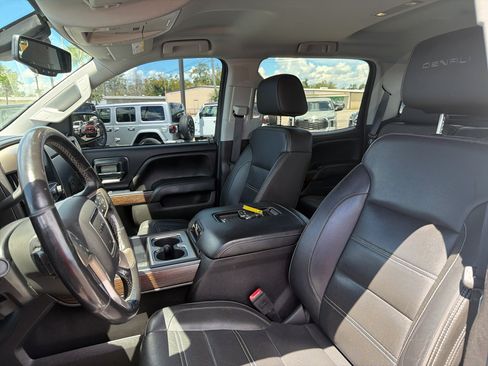 Used 2018 GMC Sierra 1500 Denali AWD/4WD image 15