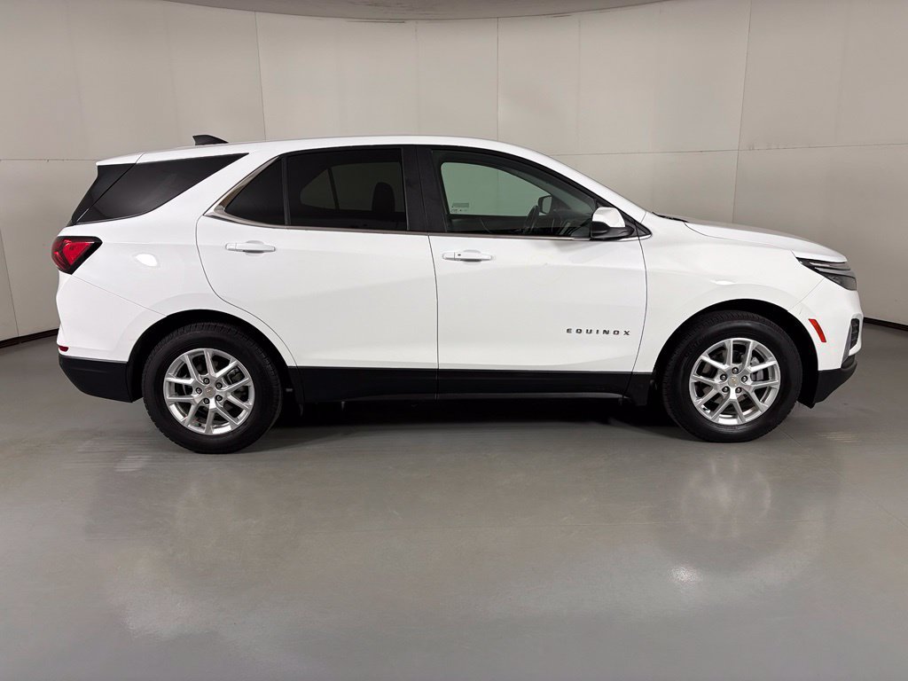 Used 2024 Chevrolet Equinox LT FWD image 9