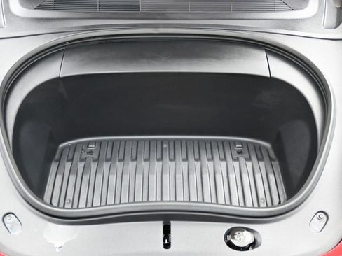 Used 2024 Tesla Model 3 Standard Range image 46