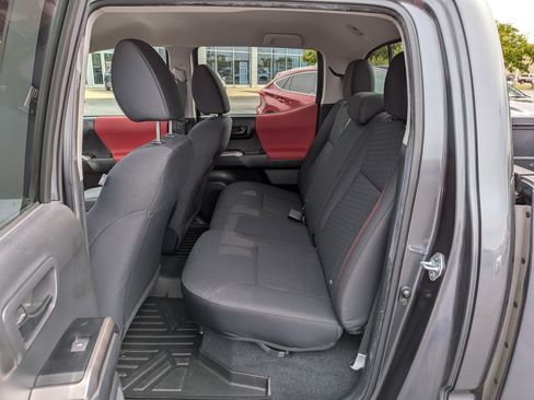 Used 2023 Toyota Tacoma SR5 AWD/4WD image 19