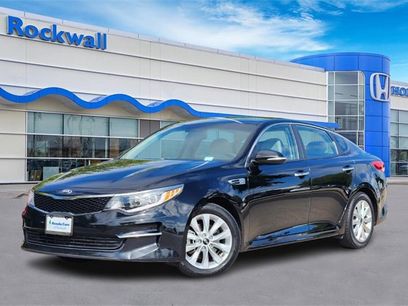 Used 2018 Kia Optima LX w/ 17" Alloy Wheels Package