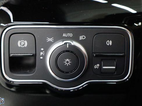 Used 2022 Mercedes-Benz CLA 35 AMG 4MATIC image 15