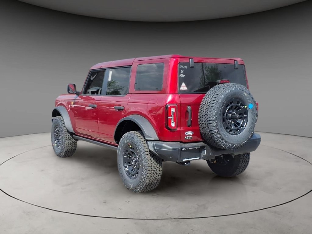 New 2026 Ford Bronco Badlands w/ Sasquatch Package AWD/4WD image 3