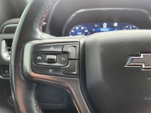 Used 2023 Chevrolet Suburban RST image 21