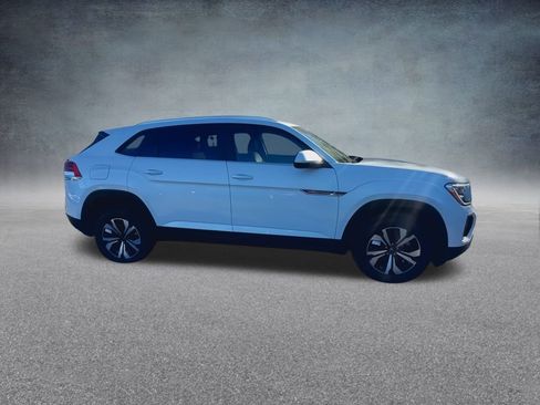 New 2026 Volkswagen Atlas Cross Sport SE image 24