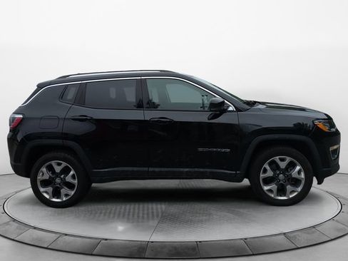 Used 2017 Jeep Compass Limited w/ Navigation Group AWD/4WD image 6