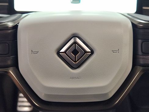 Used 2023 Rivian R1S Adventure AWD/4WD image 44