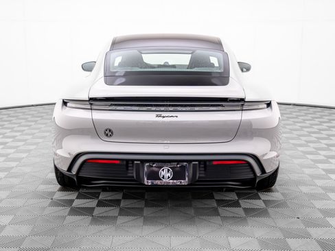 New 2025 Porsche Taycan image 10