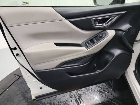 Used 2022 Subaru Forester Premium image 13