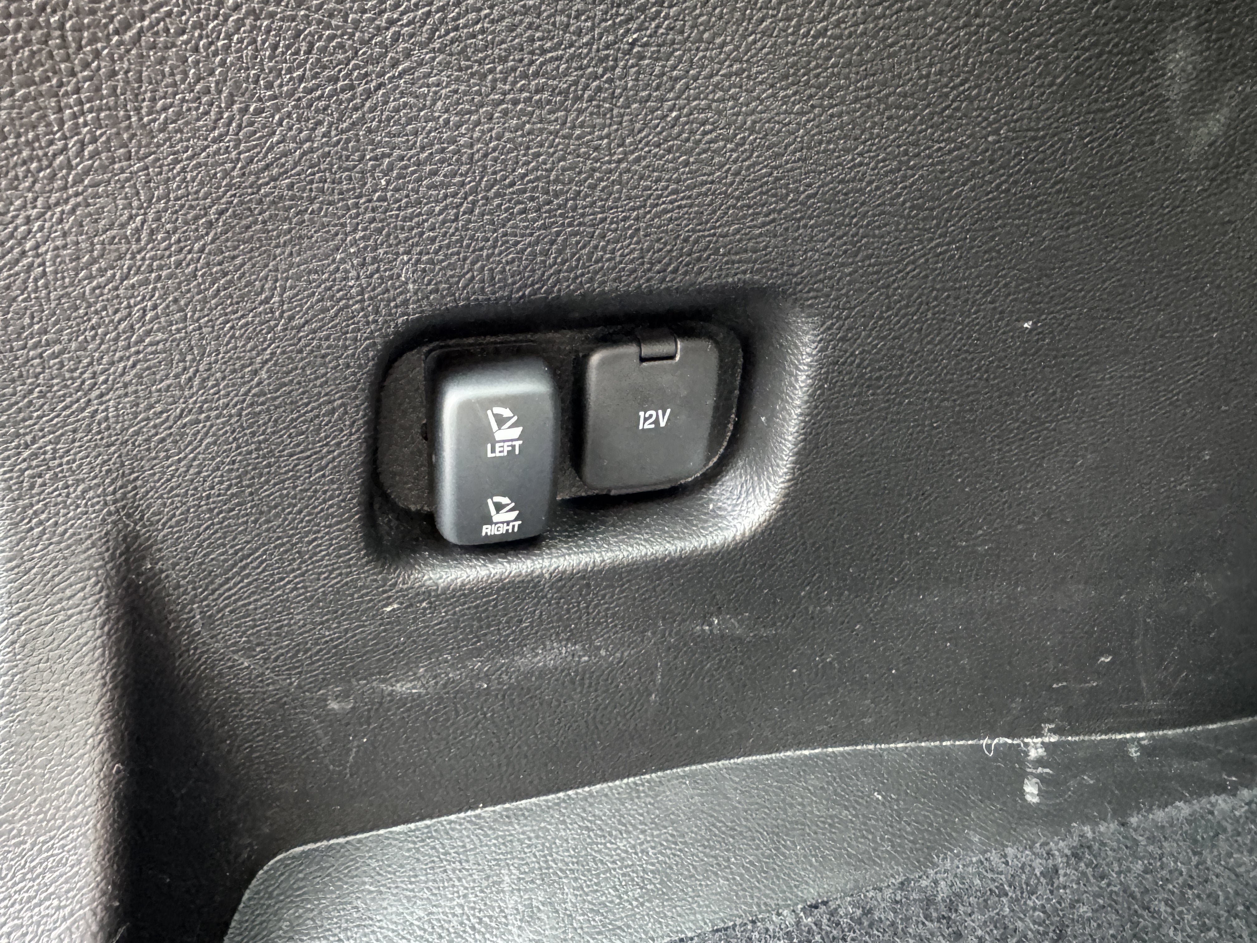 Used 2024 Ford Edge SEL AWD/4WD image 31
