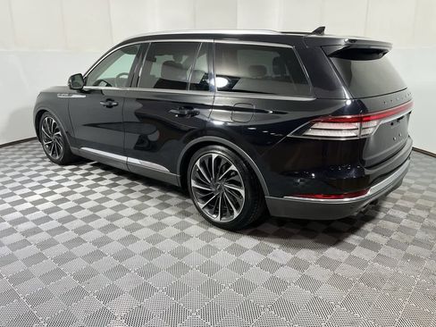 Used 2020 Lincoln Aviator Reserve w/ Equipment Group 202A image 6