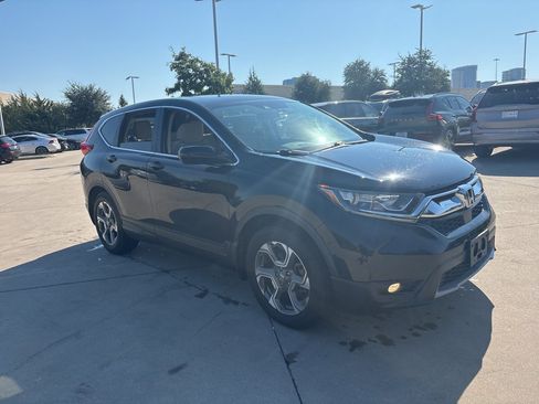 Used 2017 Honda CR-V EX image 3