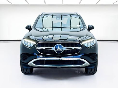 Used 2024 Mercedes-Benz GLC 300 GLC 300 w/ Winter Package image 2