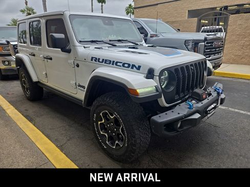 Used 2022 Jeep Wrangler Unlimited Rubicon 4xe w/ Steel Bumper Group AWD/4WD image 3