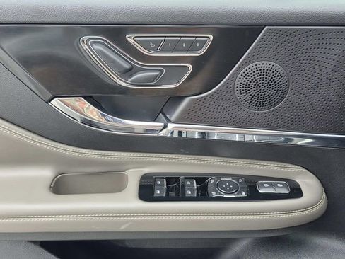 Used 2024 Lincoln Corsair Reserve w/ Equipment Group 201A image 15