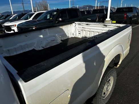 Used 2012 Ford F250 XL w/ PWR Equipment Group AWD/4WD image 3