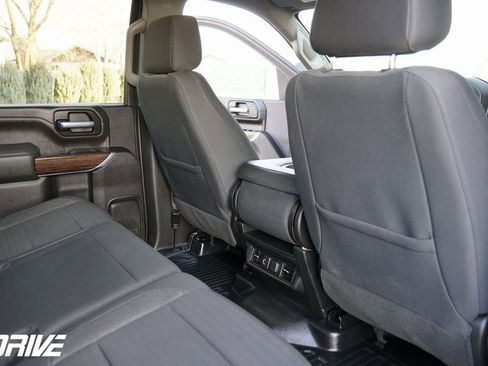 Used 2023 GMC Sierra 2500 SLE image 38