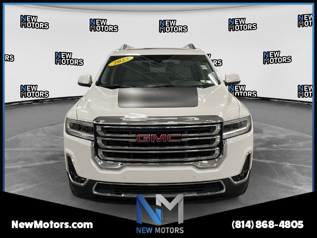 Used 2023 GMC Acadia SLT w/ Preferred Package AWD/4WD image 8