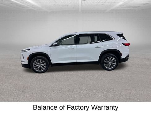 Used 2025 Buick Enclave Preferred image 8