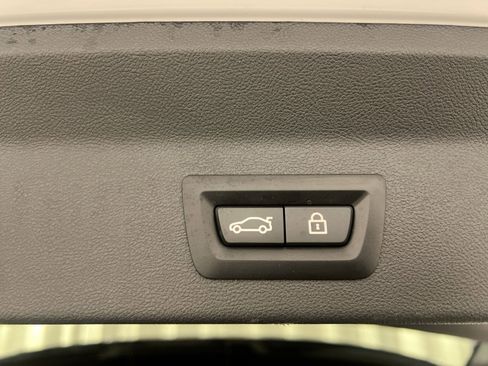 Used 2023 BMW X3 xDrive30i w/ M Sport Package image 28