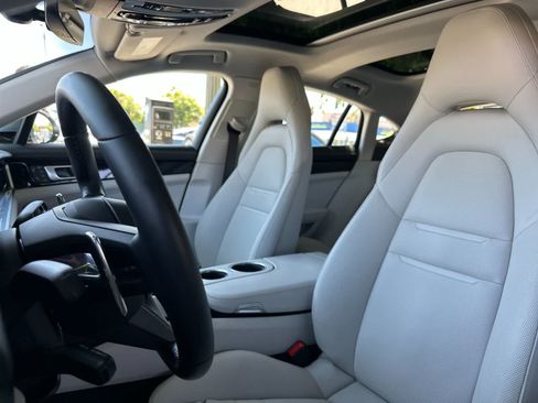 Certified 2023 Porsche Panamera 4S AWD/4WD image 5