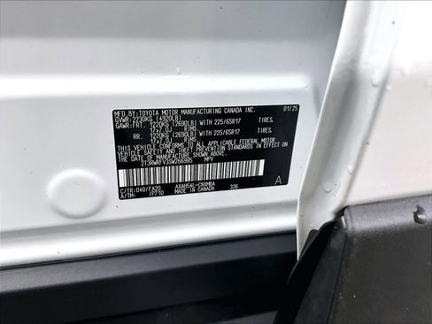 Used 2025 Toyota RAV4 XLE image 36