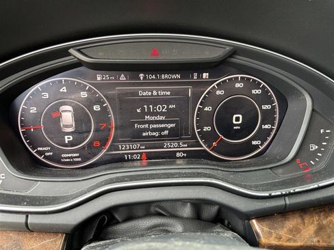Used 2018 Audi Q5 2.0T Premium Plus w/ Premium Plus Package AWD/4WD image 11