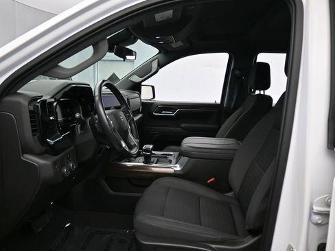 Used 2023 Chevrolet Silverado 1500 RST RWD image 11