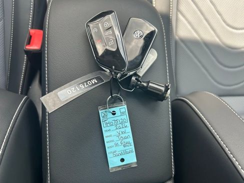 New 2026 Volkswagen Tiguan SE R-Line image 64