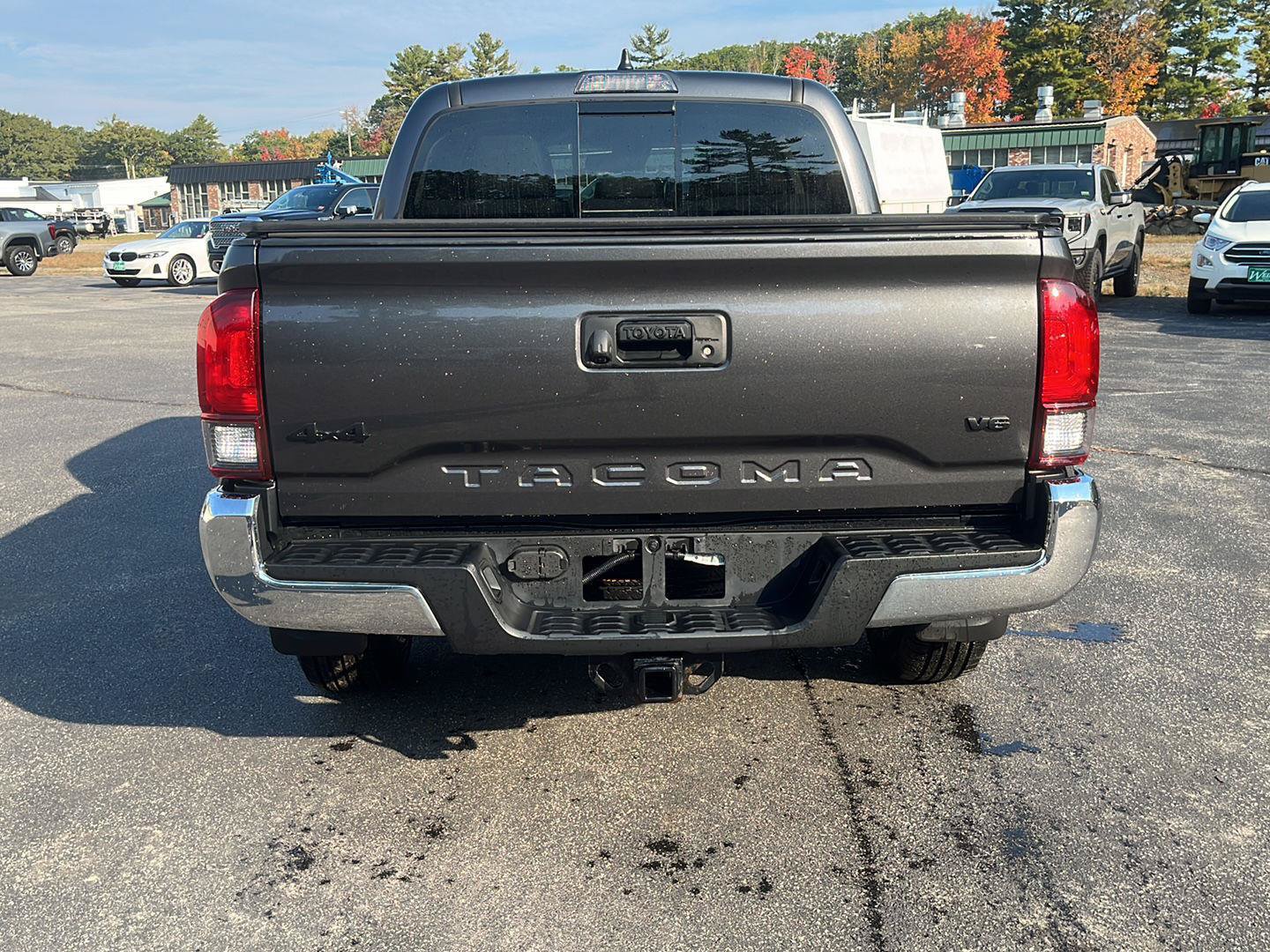 Used 2023 Toyota Tacoma SR5 w/ SX Package AWD/4WD image 4