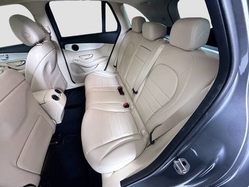 Certified 2022 Mercedes-Benz GLC 300 image 21