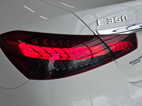 Certified 2021 Mercedes-Benz E 350 4MATIC Sedan image 37