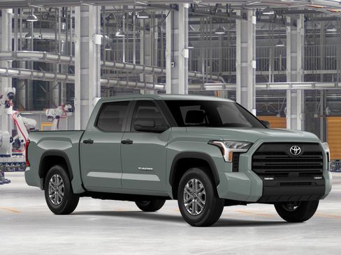 New 2026 Toyota Tundra SR5 AWD/4WD image 15