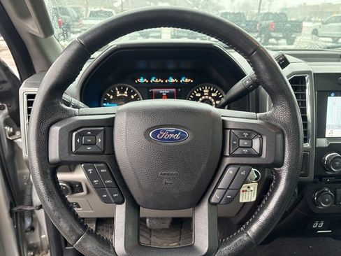 Used 2016 Ford F150 XLT w/ Equipment Group 302A Luxury image 13