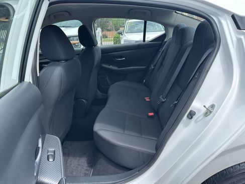 Used 2022 Nissan Sentra S FWD image 13
