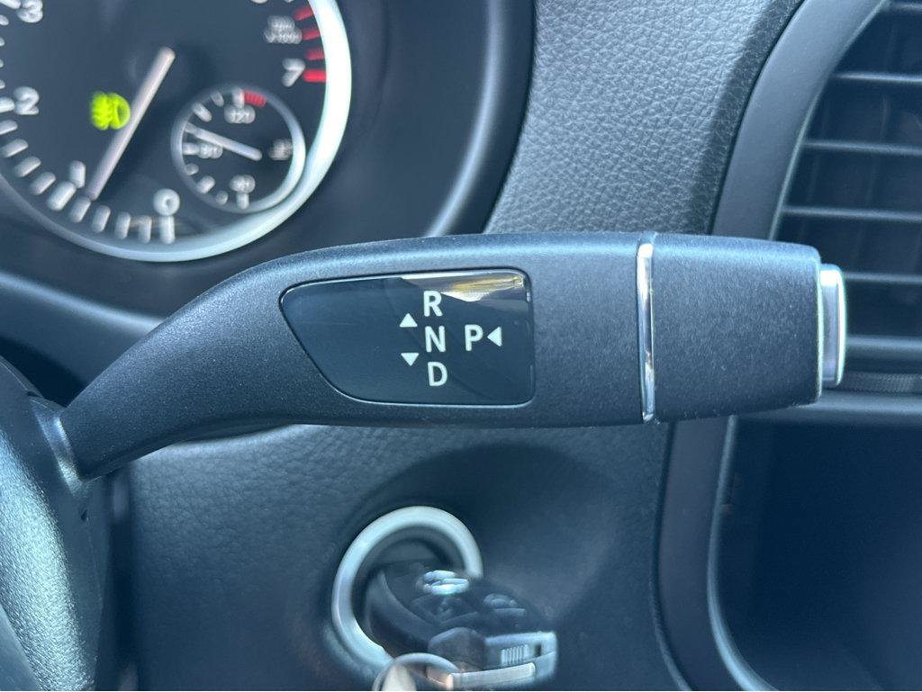 Used 2016 Mercedes-Benz Metris Passenger image 27