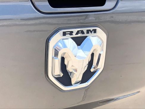 Used 2024 RAM 1500 Laramie AWD/4WD image 10