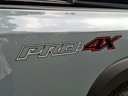 Certified 2025 Nissan Frontier PRO-4X AWD/4WD image 32