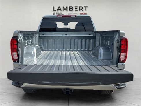 New 2026 GMC Sierra 1500 Elevation image 18