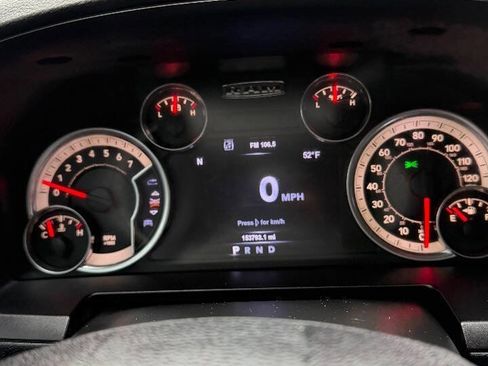 Used 2015 RAM 1500 Laramie w/ Convenience Group image 15