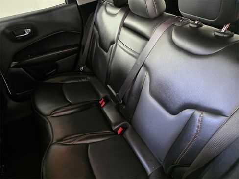 Used 2019 Jeep Compass Limited image 16