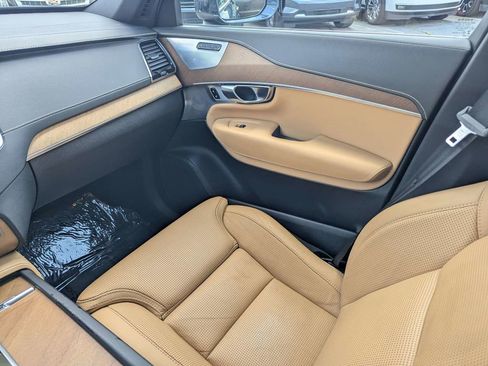 Used 2019 Volvo XC90 T6 Inscription w/ Advanced Package AWD/4WD image 18