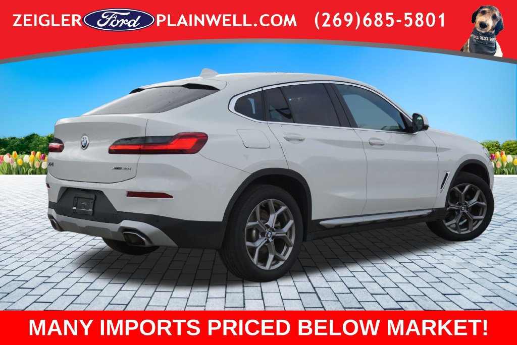 Used 2025 BMW X4 xDrive30i AWD/4WD image 5