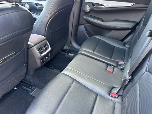 Used 2019 INFINITI QX50 Essential w/ Sensory Package image 15